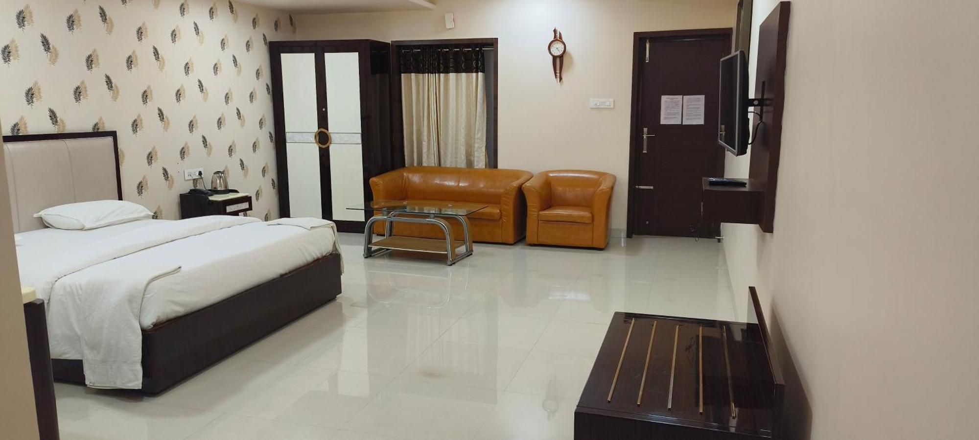Ananya'S Nana Nani Homes Phase 3 Coimbatore Eksteriør bilde